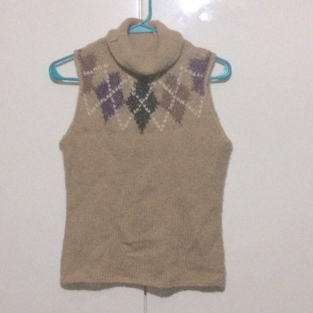 Knit Sleeveless Turtleneck